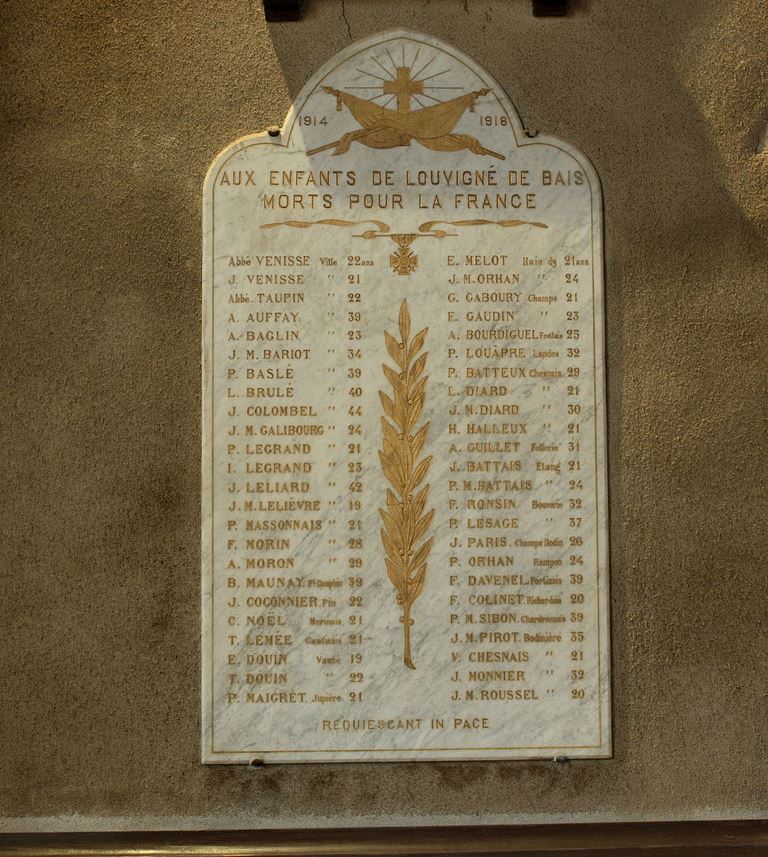 Monument Eerste Wereldoorlog Louvign-de-Bais