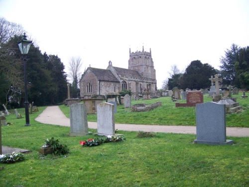 Oorlogsgraf van het Gemenebest St. Martin Churchyard #1