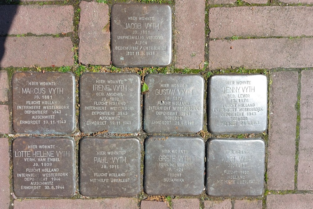 Stolpersteine Grabenstrasse 2