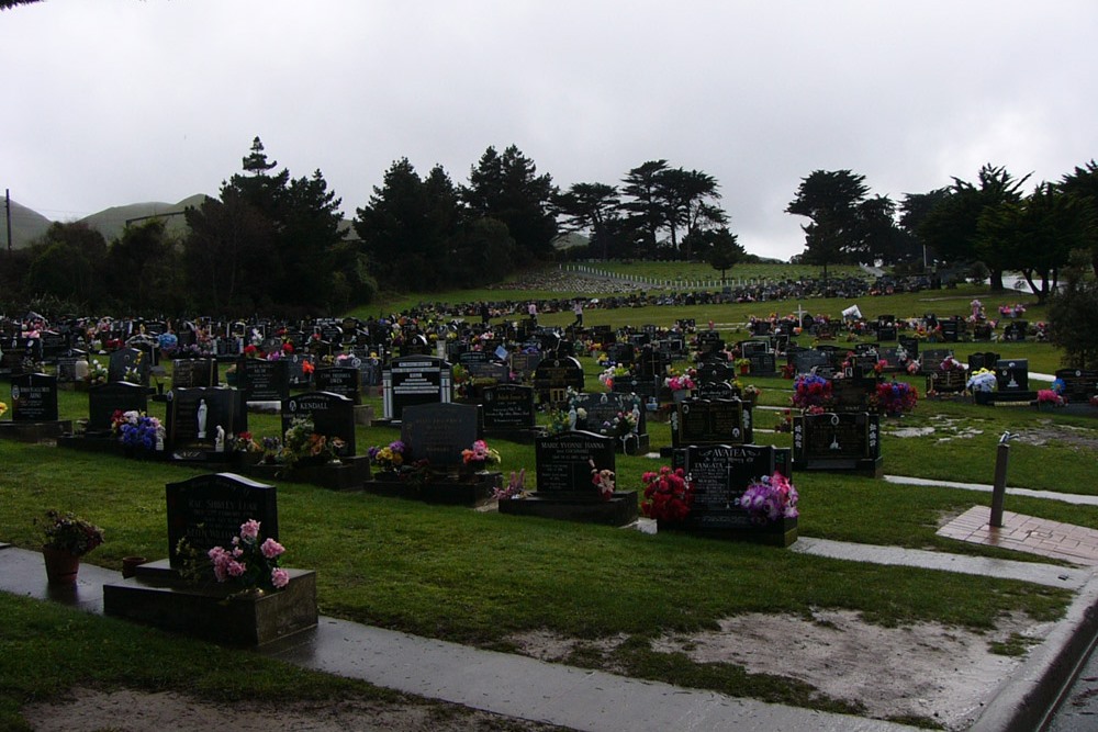 New Zealand War Grave Whenua Tapu Cemetery #1