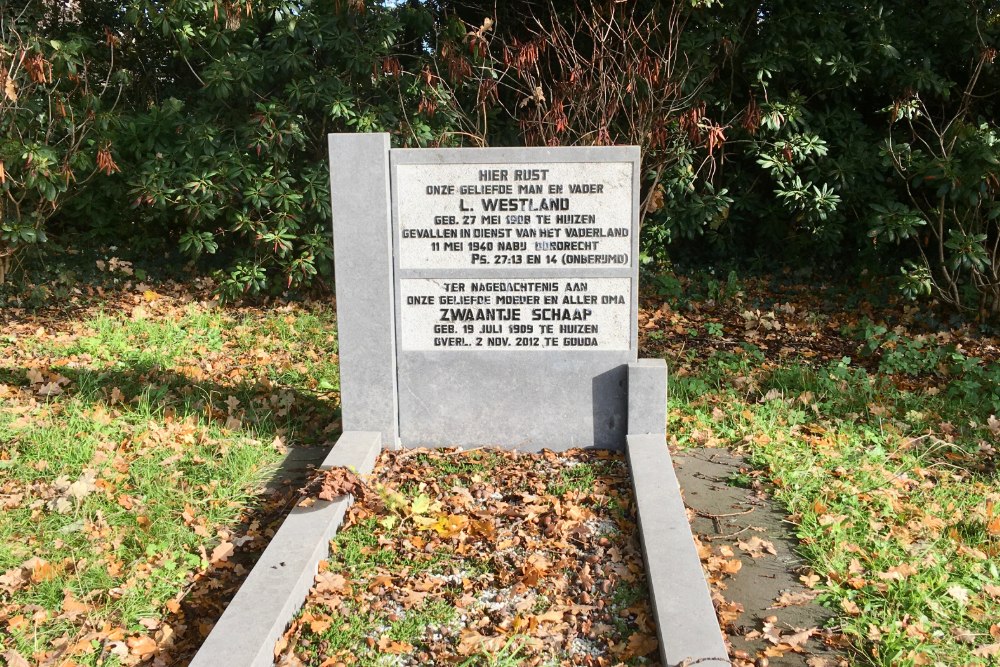 Nederlandse Oorlogsgraven Oude Gemeentelijke Begraafplaats Huizen #4