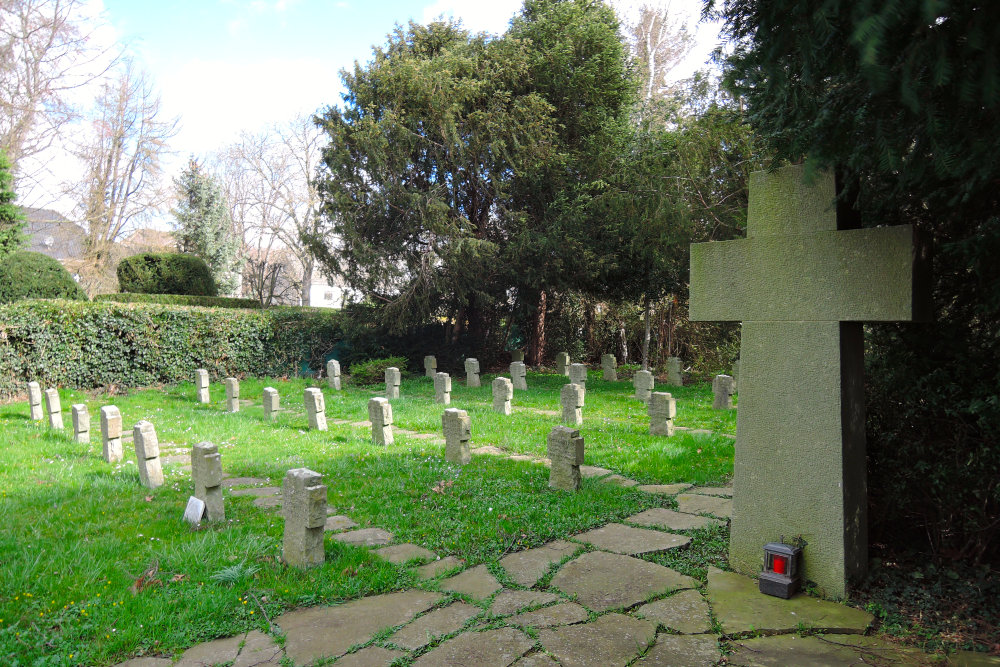 War Cemetery Rdingen #1