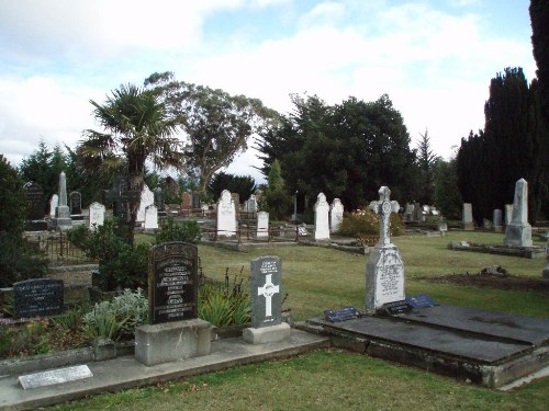 Commonwealth War Graves Balcairn Cemetery #1