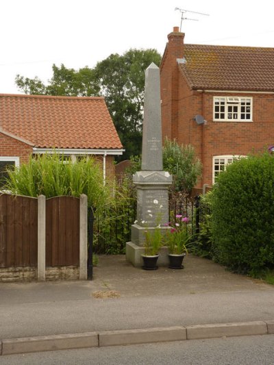 Oorlogsmonument North Leverton with Habblesthorpe #1