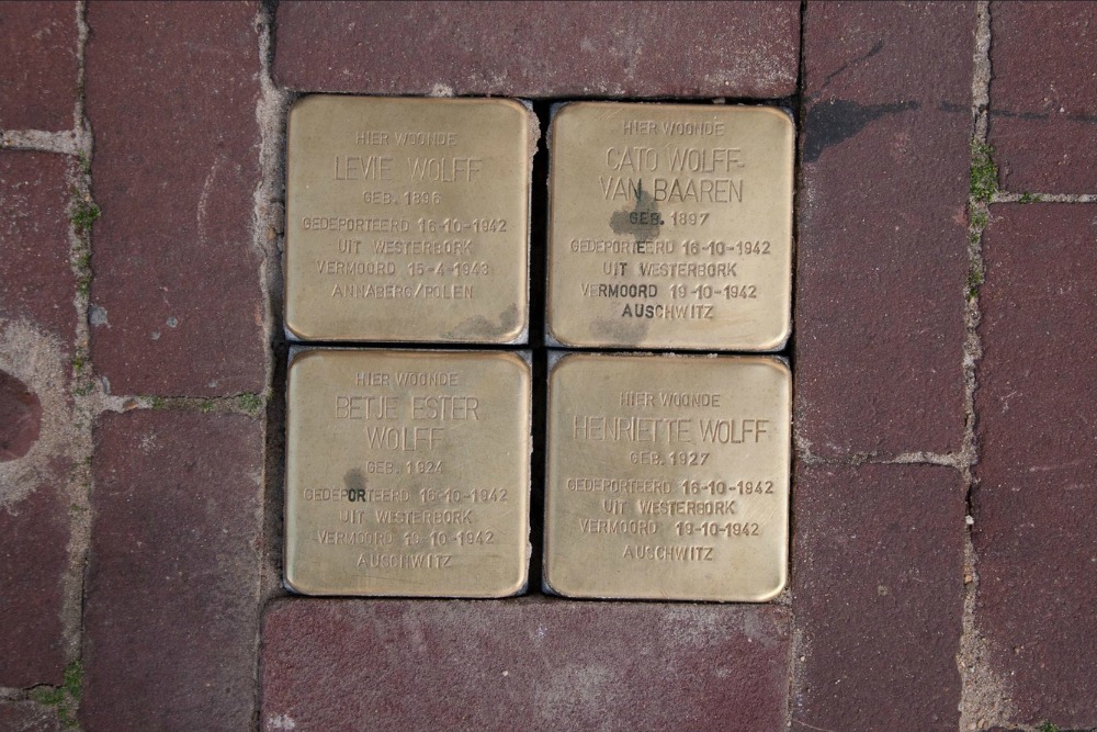 Stolpersteine Walstraat 46 (nu Walstraat 48) #1