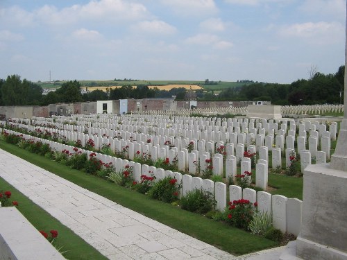 Oorlogsgraven van het Gemenebest Doullens Extension No. 1