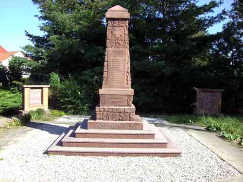 Oorlogsmonument Reichenhain #1