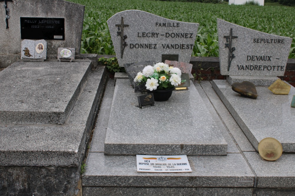 Belgian Graves Veterans Pruwelz #4
