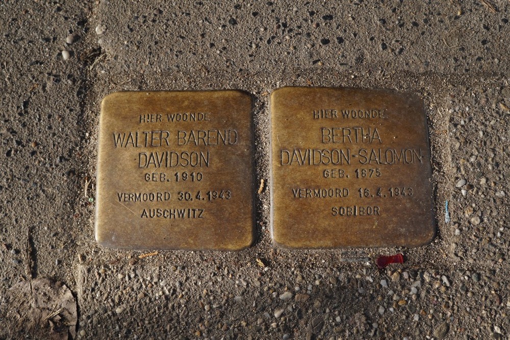 Stolpersteine Venestraat 3