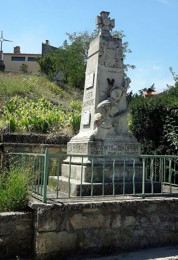 War Memorial Dauphin #1