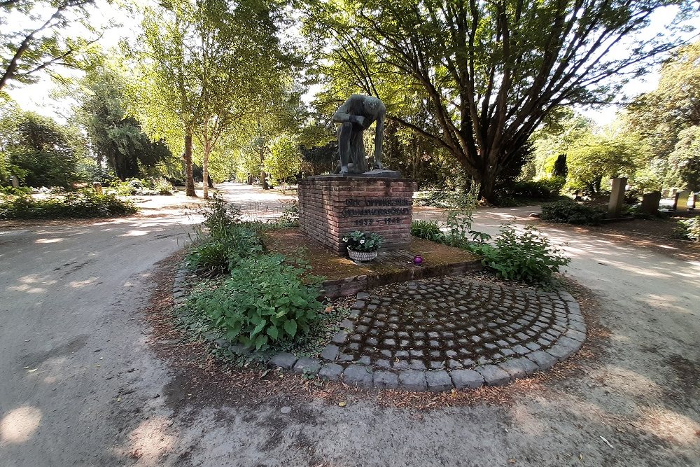 Duitse Oorlogsgraven Hauptfriedhof Trier #4