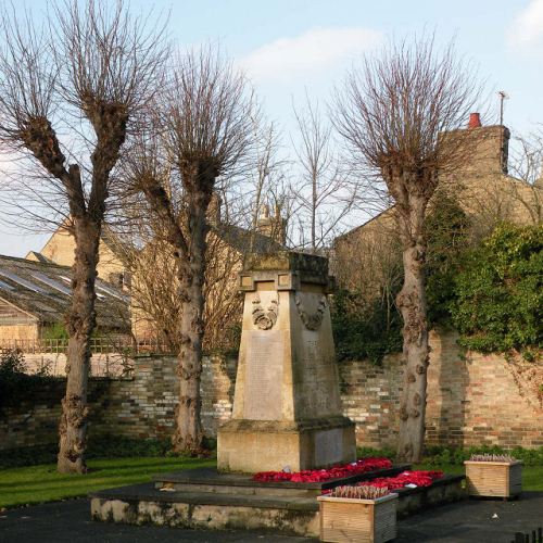 Oorlogsmonument St Neots #1