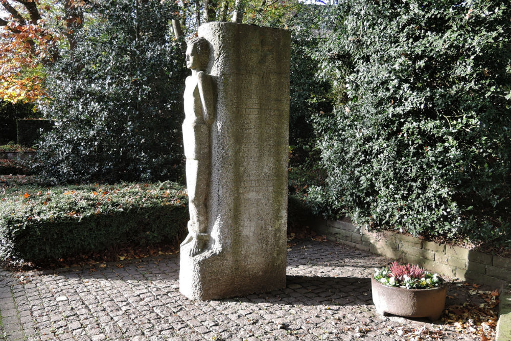 Memorial Killed and Missing Soldiers