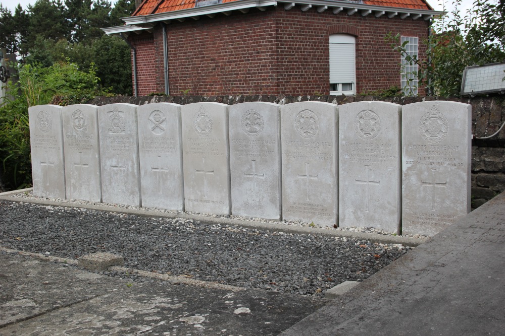 Commonwealth War Graves Spiere #2