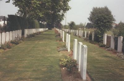 Commonwealth War Graves St. Venant #1