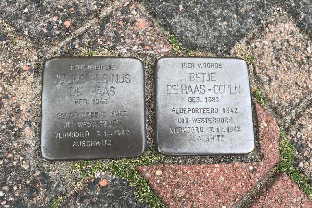 Stolpersteine Westeinde 73