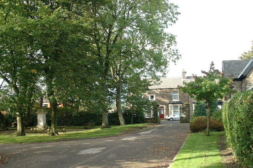 Commonwealth War Graves Lees Cemetery #1