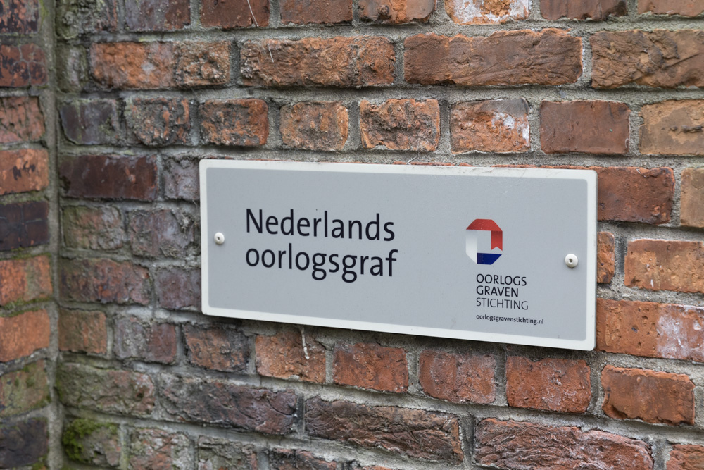 Nederlands Oorlogsgraf Westdorpe #4