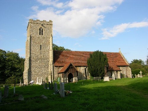 Oorlogsgraf van het Gemenebest St. Peter Churchyard