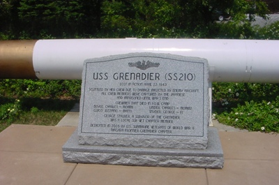 Monument U.S.S. Grenadier #1