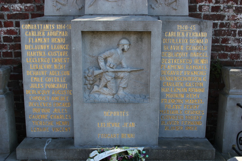 War Memorial Ostiches #3