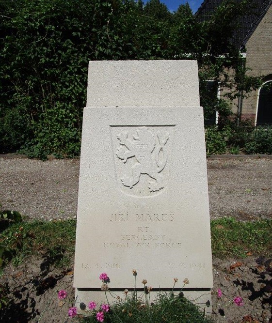 Czechoslovak War Grave General Cemetery Lemmer