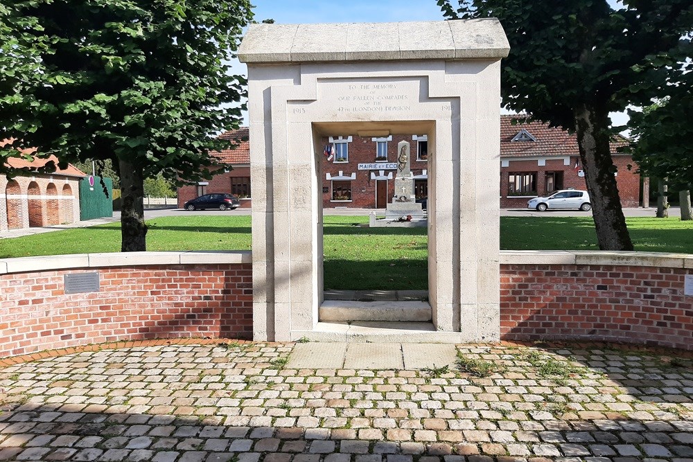 Monument Britse 47e Divisie Martinpuich #2