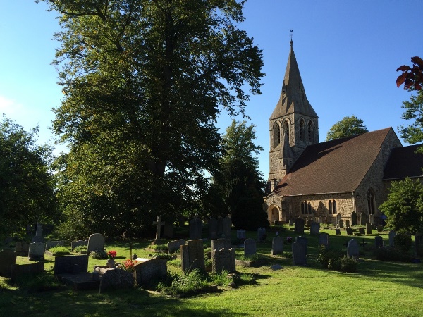 Commonwealth War Graves St. Andrew Churchyard