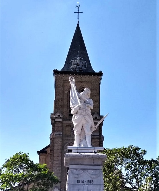 Oorlogsmonument Ghyvelde #2