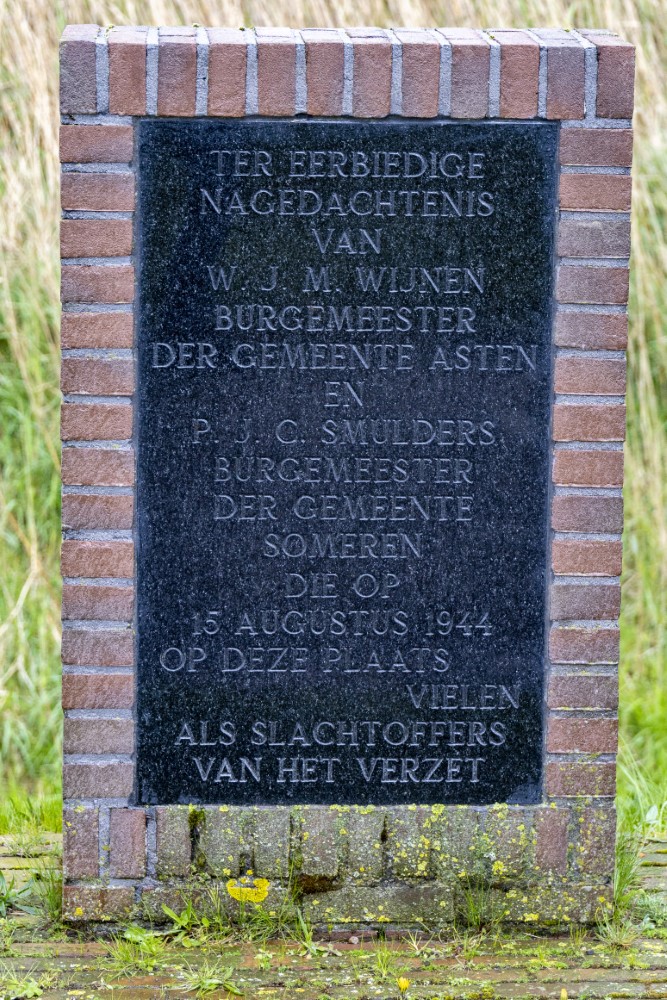 Monument Mayors Asten and Someren #2