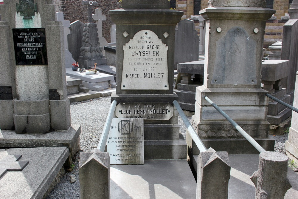 Belgian Graves Veterans Passendale #1