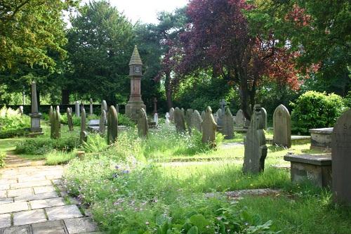 Oorlogsgraf van het Gemenebest Dean Row Unitarian Chapelyard