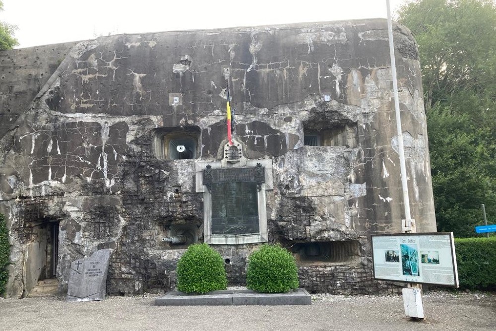 Memorial Defenders Fort Battice #2