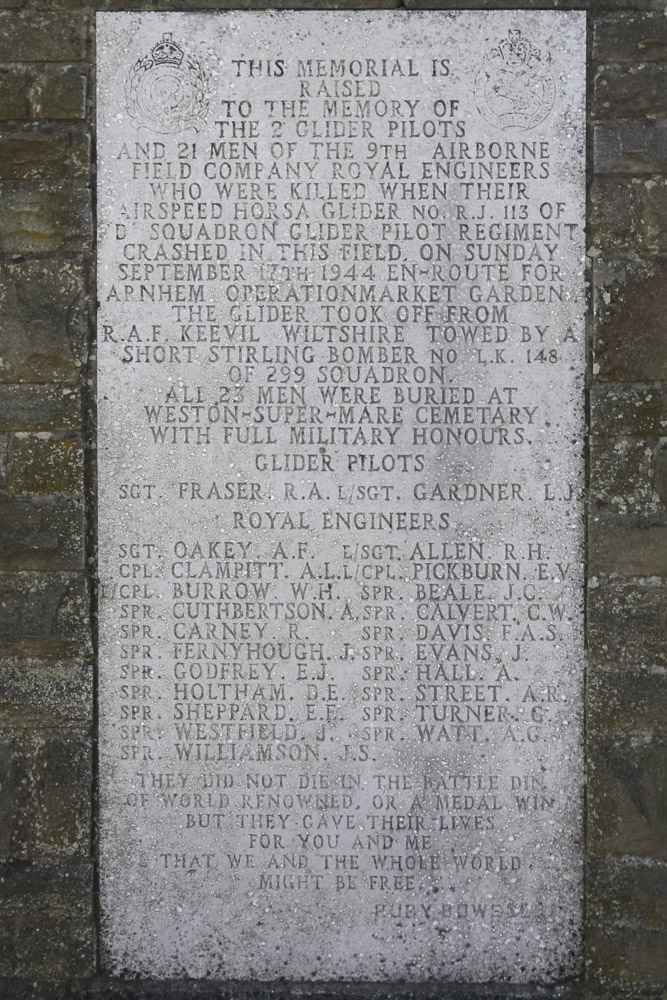 Memorial Horsa RJ113 #3