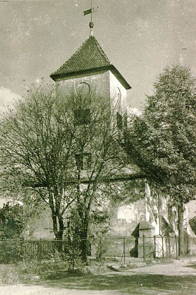 Gedenkteken Dorpskerk Hathenow #2