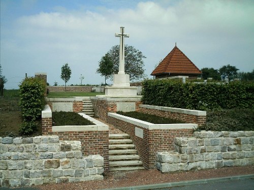 Commonwealth War Cemetery Ghissignies #1
