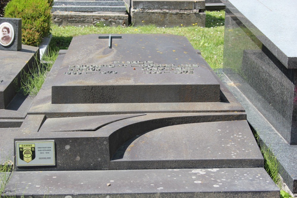 Belgian Graves Veterans Graves #4
