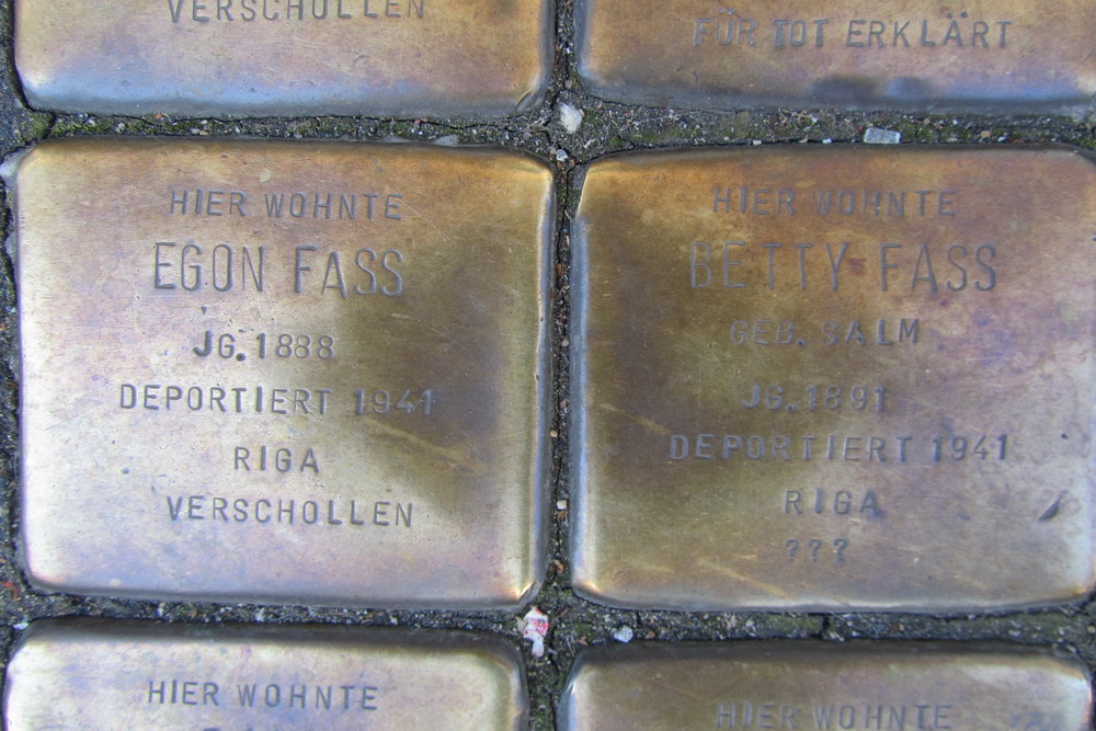 Stolpersteine Maastrichter Straße 21 #2