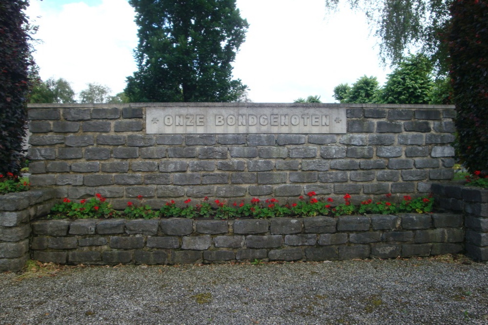 Monument Geallieerde Militaire Slachtoffers Tielt #2