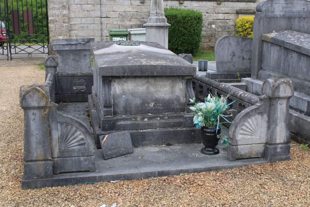 Belgian Graves Veterans Gérouville #1