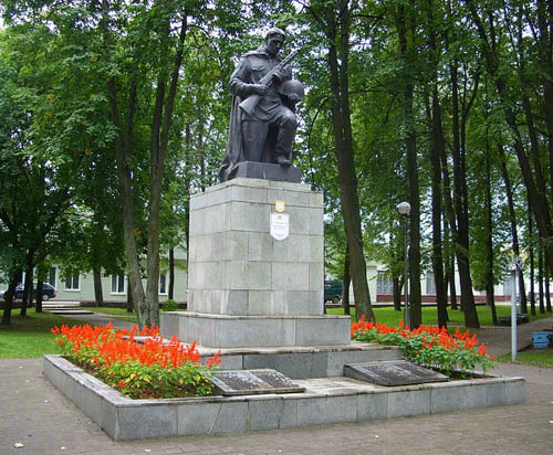 Mass Grave Soviet Soldiers Ivacevičy #1