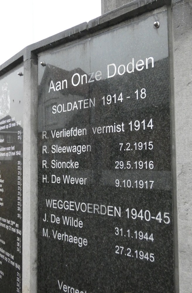 War Memorial Gijzenzele #3