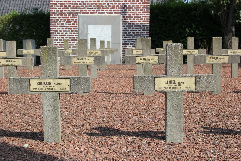 War Cemetry Terdeghem #4