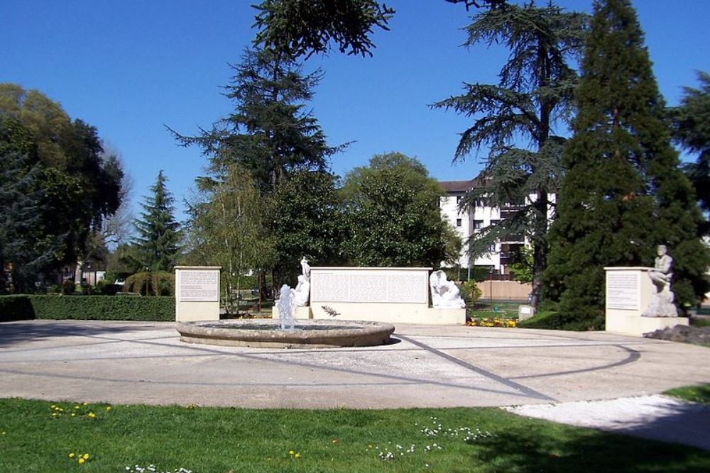 War Memorial Tonneins