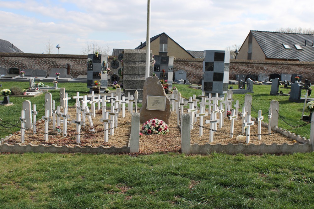 Oorlogsmonument Goetsenhoven Begraafplaats