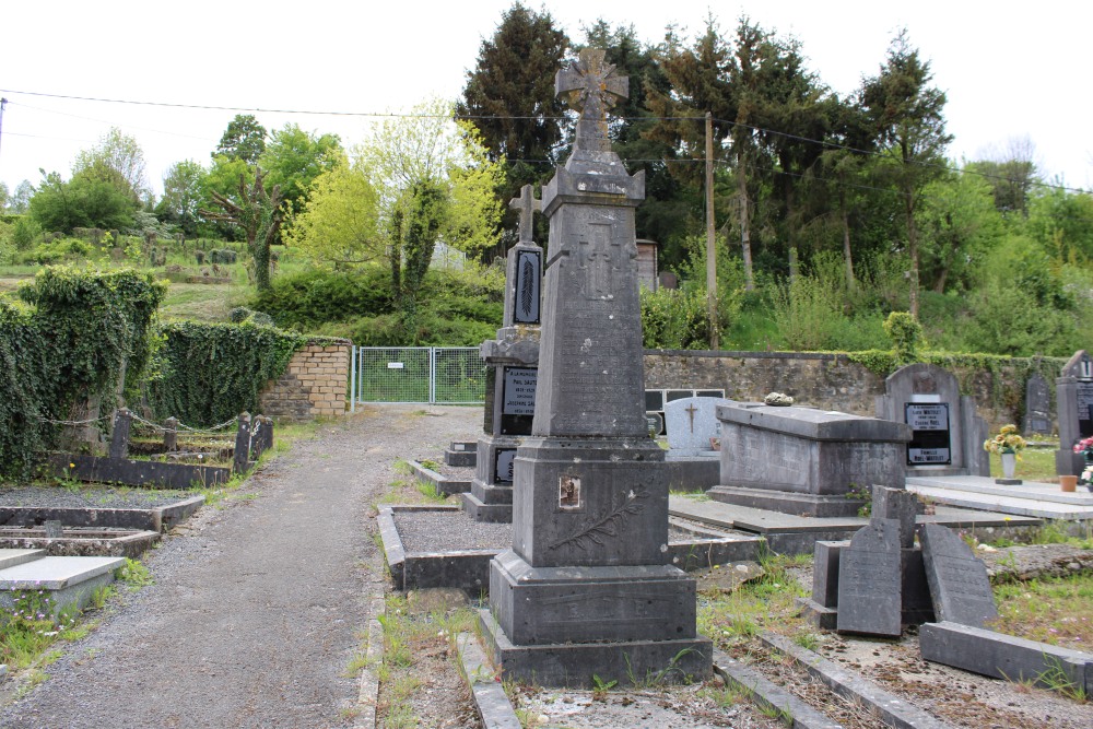 Belgian War Graves Chassepierre