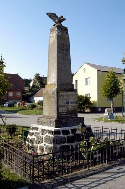 Oorlogsmonument Ebersbrunn #1