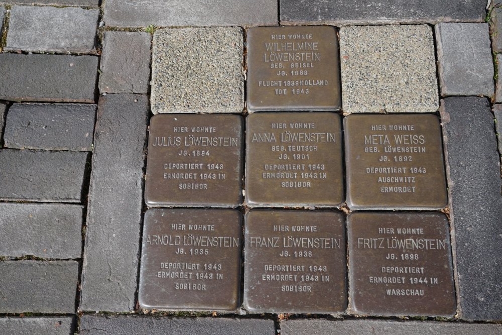 Stolpersteine Hemdenerweg 11