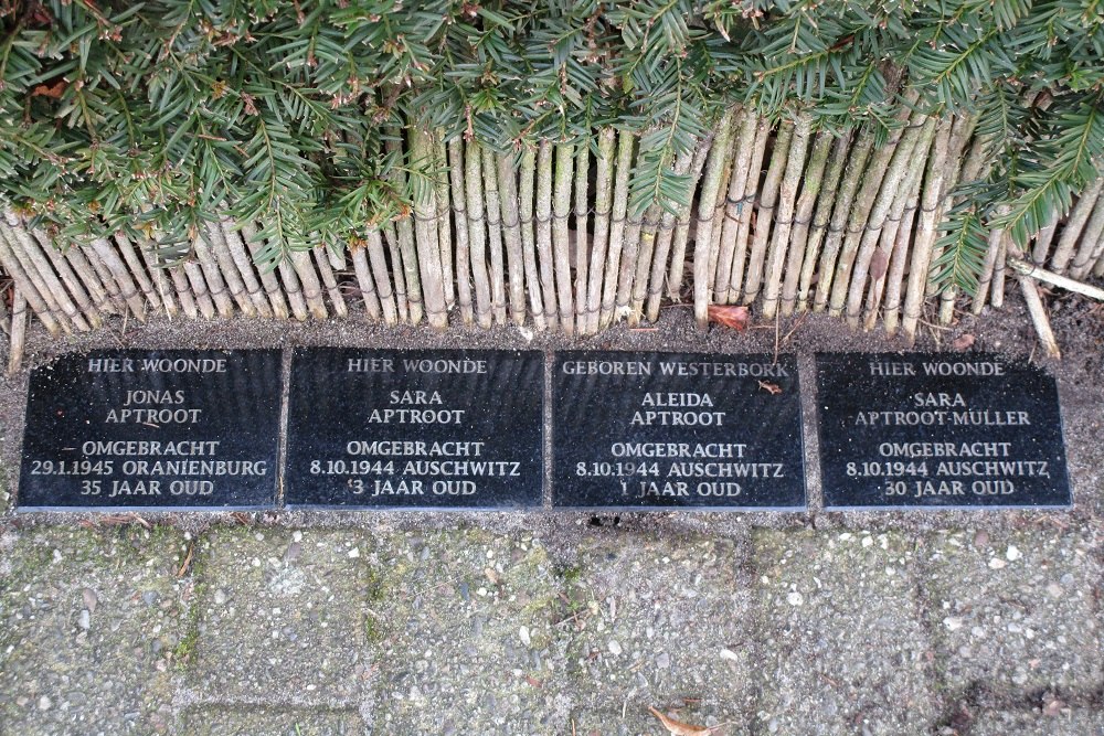 Remembrance Stones Bremweg 8