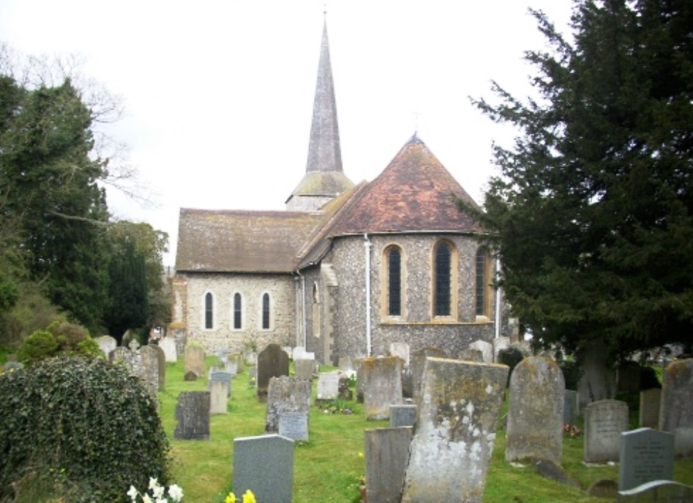 Britse Oorlogsgraven St. Martin of Tours Churchyard